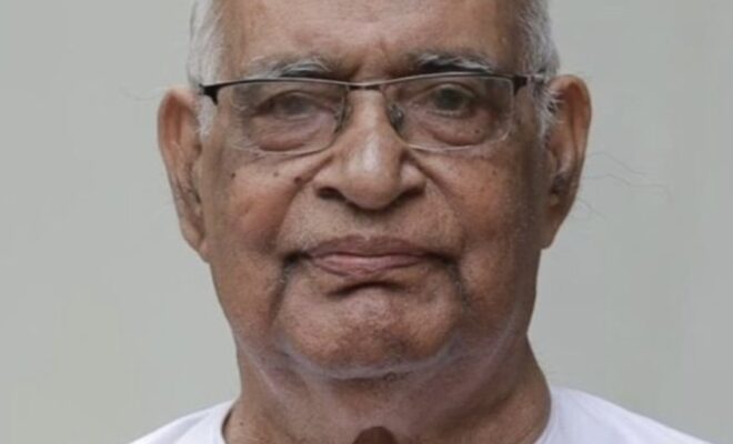 Swargeeya Dhwani News